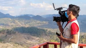 Jornalista ferido a tiros morre em Honduras, o quarto assassinado em 2022