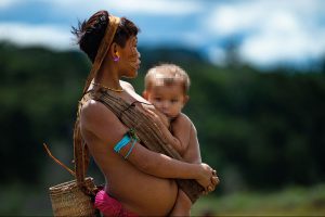 Sob a proteção de Bolsonaro, invasores espalham o terror nas comunidades indígenas
