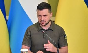 Governo ucraniano sofre demissões em série após escândalos de corrupção