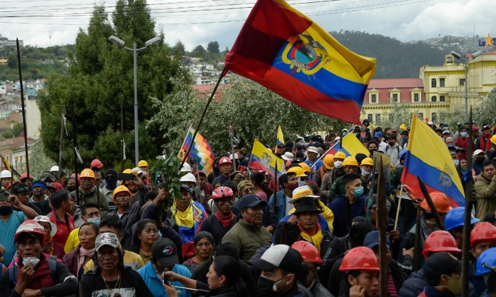 Governo do Equador anuncia retomada de negociação com indígenas