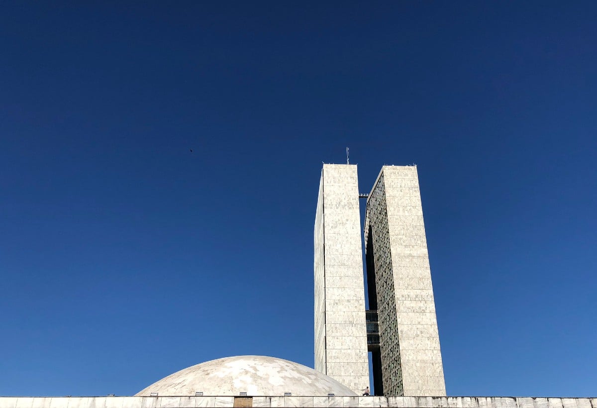 Comissão aprova obrigatoriedade de emendas do orçamento secreto na LDO 2023