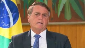 'Vão cassar o meu registro?', desafia Bolsonaro após novos ataques ao TSE