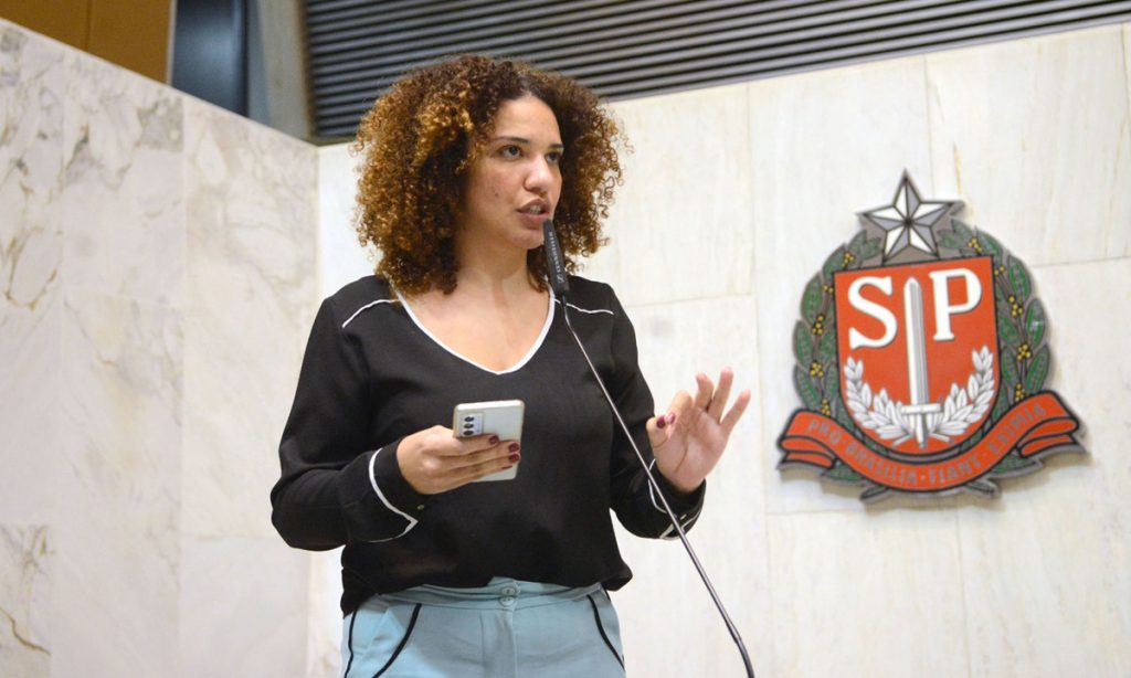 A censura direcionada aos que lutam contra injustiças