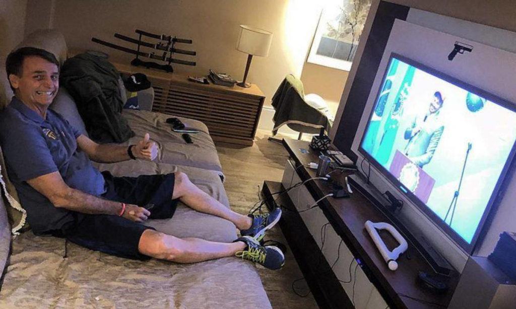 Bolsonaro anuncia quarta redução de impostos sobre games