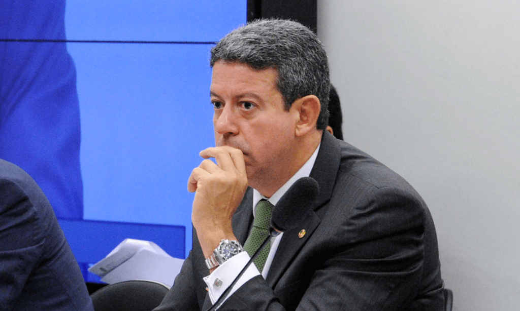 Governistas querem ao menos 450 deputados no plenário para votar PEC Eleitoral sem risco de derrota