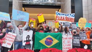 MTST protesta em shopping de São Paulo contra o aumento da fome