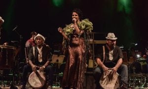 Documentário musical evoca proteção à Amazônia com grupos locais e fortes mensagens