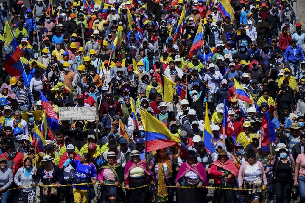 Indígenas do Equador negam acusação do presidente de que são financiados pelo tráfico