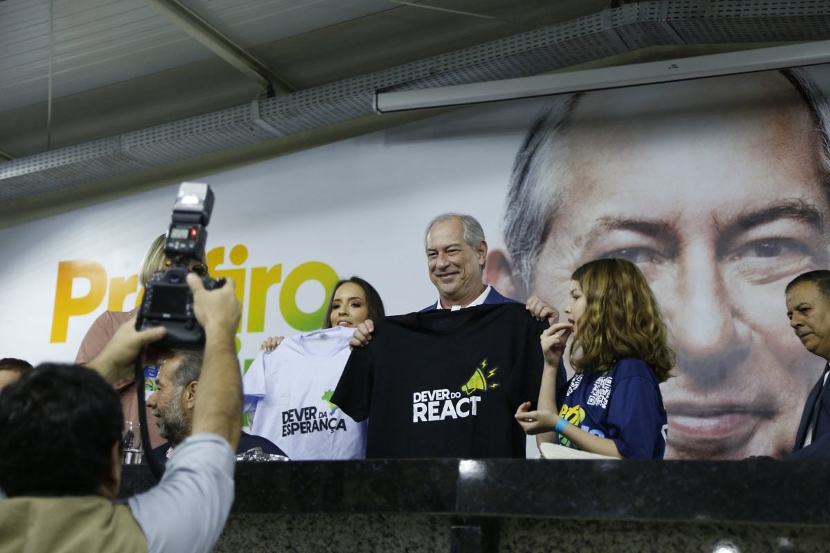 Ciro lança candidatura, diz que ‘o lulismo pariu Bolsonaro’ e defende o fim da reeleição