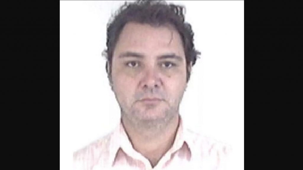 Homem tem prisão preventiva por jogar explosivo contra público em ato com Lula