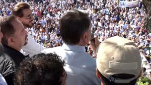 Na Marcha para Jesus, Bolsonaro retoma pauta ideológica, critica esquerda e recebe oração de Feliciano