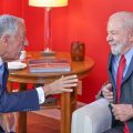 Lula se reune com presidente de Portugal