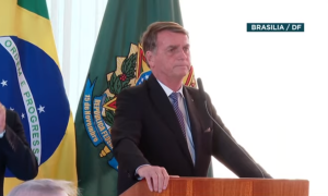 Transparência Internacional desmente Bolsonaro e vê 'deterioração democrática'