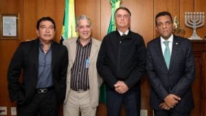 Bolsonaro admite a irmão de Marcelo Arruda ter espalhado mentiras sobre o caso