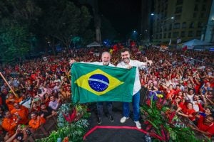 PT do Rio tenta retirar o apoio a Freixo por insistência do PSB com Molon
