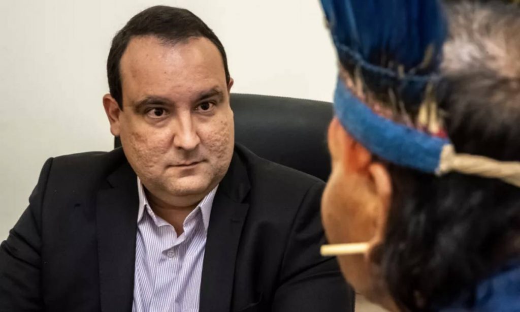Servidores da Funai lançam petição pública para pedir saída do presidente