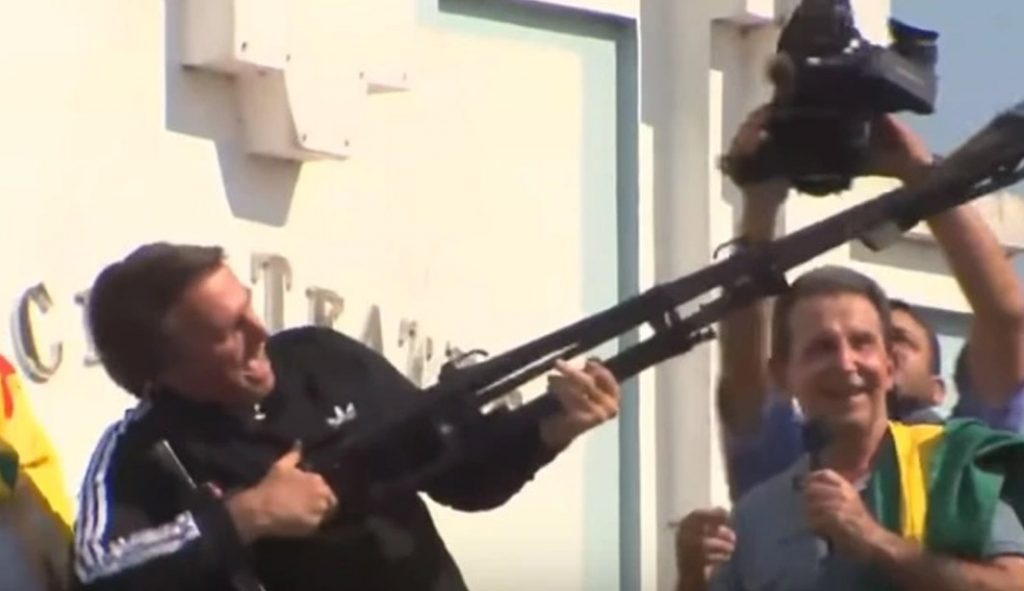 ‘Era em sentido figurado’, alega Bolsonaro sobre chamado a ‘fuzilar a petralhada’ em 2018