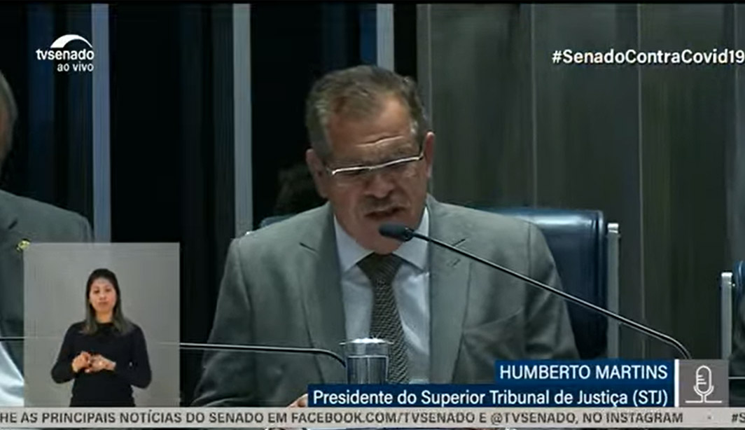 Presidente do STJ chama Lira de ‘meu querido amigo’ na promulgação da PEC Eleitoral