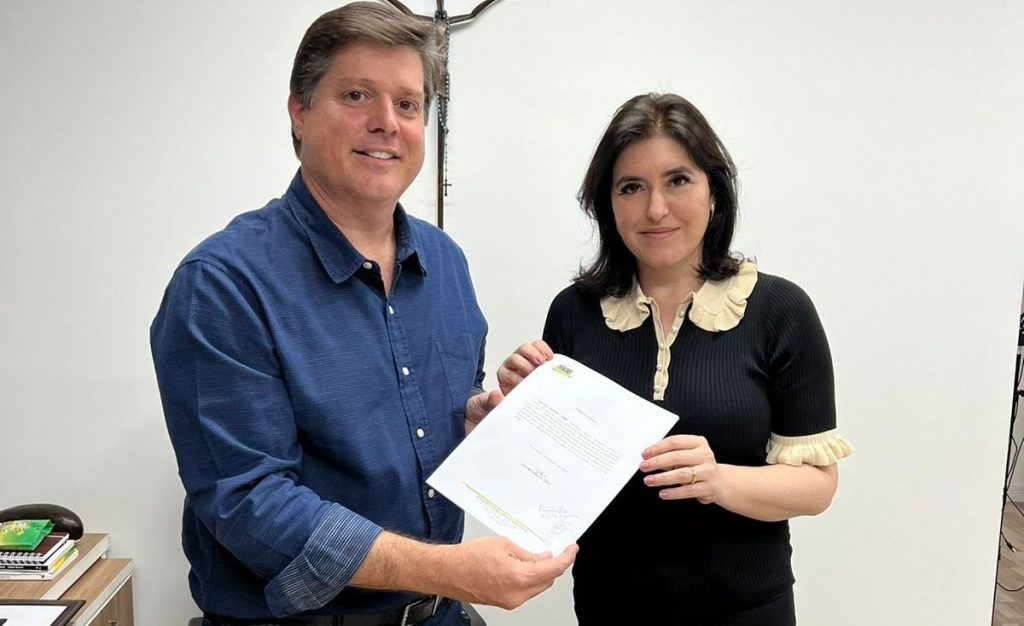 Após encontro de ala pró-Lula do MDB com Temer, Tebet oficializa ‘disposição’ em ser candidata
