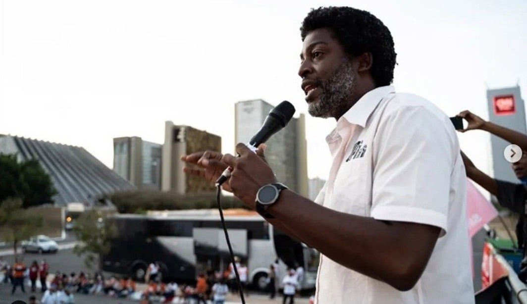 Leonardo Péricles, pré-candidato a presidente pela UP, denuncia ataques racistas