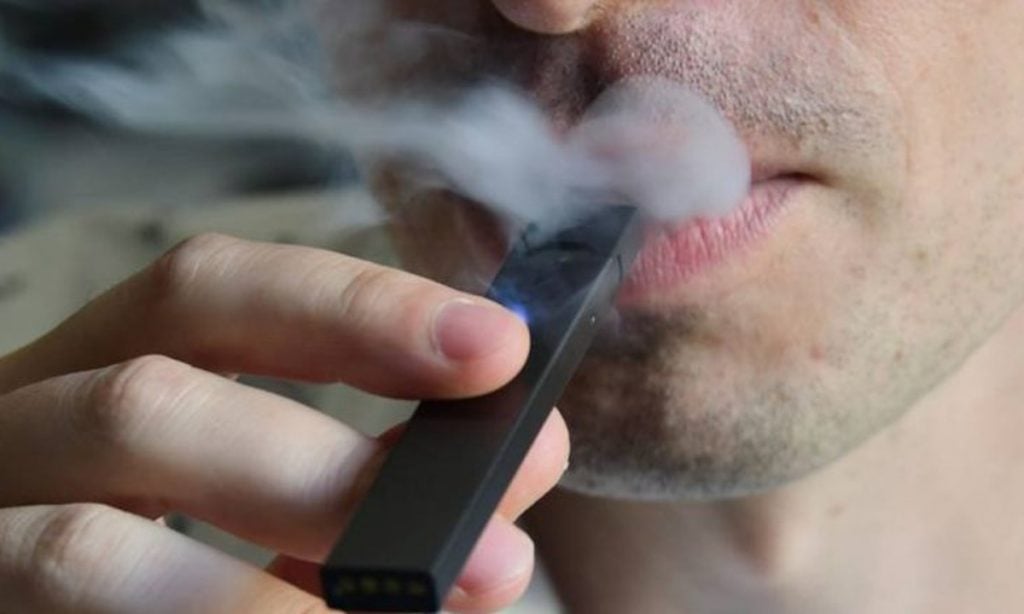 Fiocruz alerta Senado sobre riscos de liberar cigarros eletrônicos