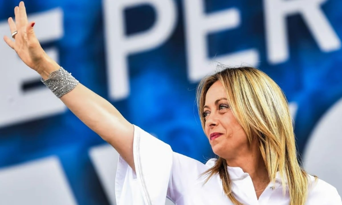 Ultradireitista Giorgia Meloni sonha em se tornar premiê da Itália