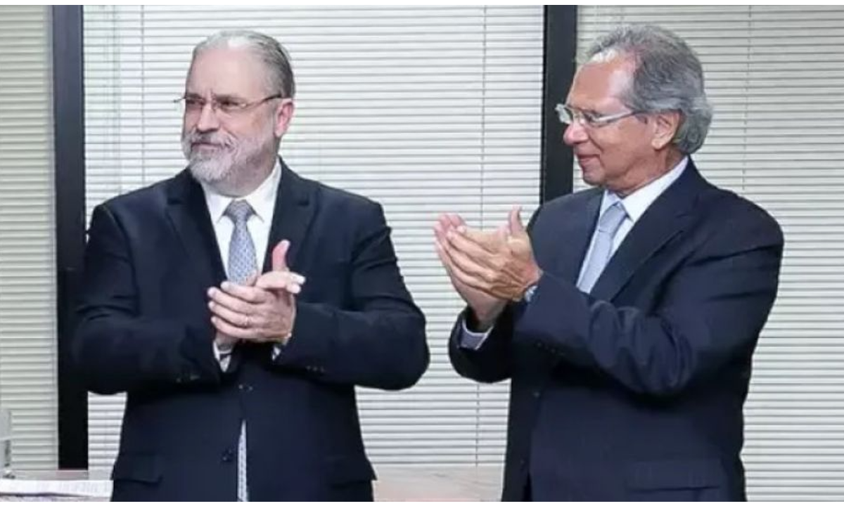 O procurador-geral da República (PGR), Augusto Aras e o ex-ministro da Economia, Paulo Guedes - Foto: MPF 