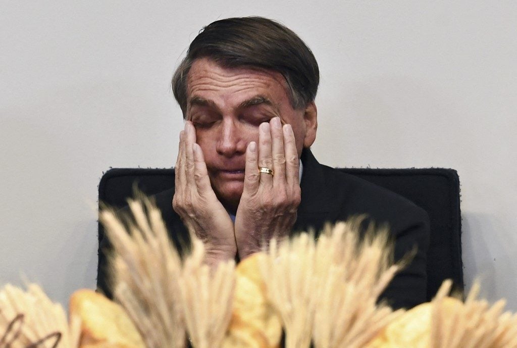 Cármen Lúcia dá cinco dias para Bolsonaro explicar mudanças no desfile de 7 de Setembro no Rio