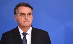 Reprovação ao governo Bolsonaro se mantém em 56%, diz PoderData