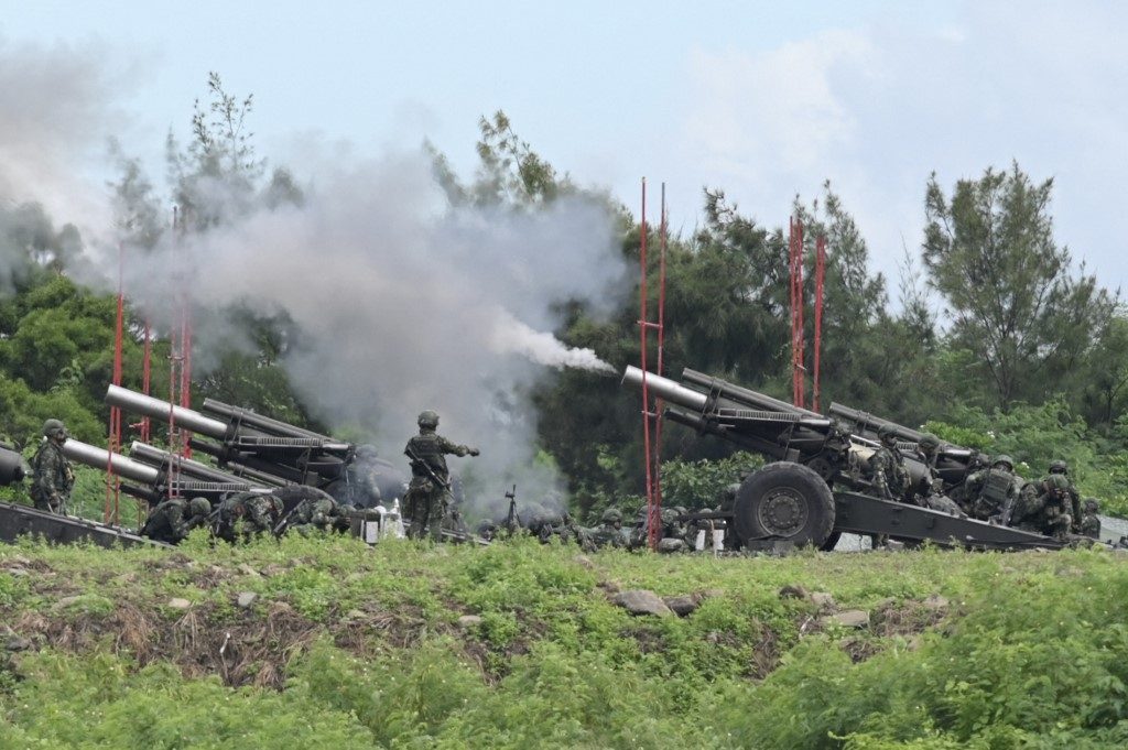 Taiwan inicia exercícios militares e acusa China de preparar invasão