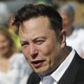 Musk anuncia assinatura mensal de US$ 8 para certificar contas no Twitter