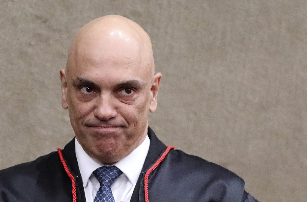 Moraes proíbe bloqueio de vias e invasão de prédios públicos em todo o País