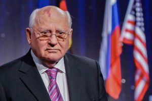 Gorbachev foi incompetente e subestimou a tarefa que lhe cabia na URSS, diz historiador
