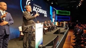 Bolsonaro ataca sabatina no JN e volta a lamentar ser presidente: ‘É um saco’