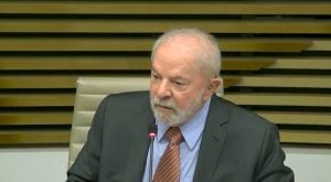 ‘Minha preocupação é se o povo vai aceitar quando acabar, em dezembro’, diz Lula sobre a PEC Eleitoral