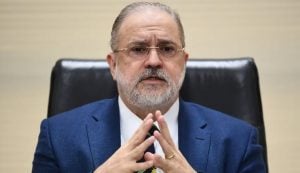 Lula não descarta recondução de Aras à PGR e quer mais um ‘garantista’ no STF