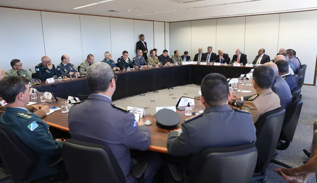 Comandantes das PMs dizem ao TSE que as tropas estão sob controle e darão segurança à eleição