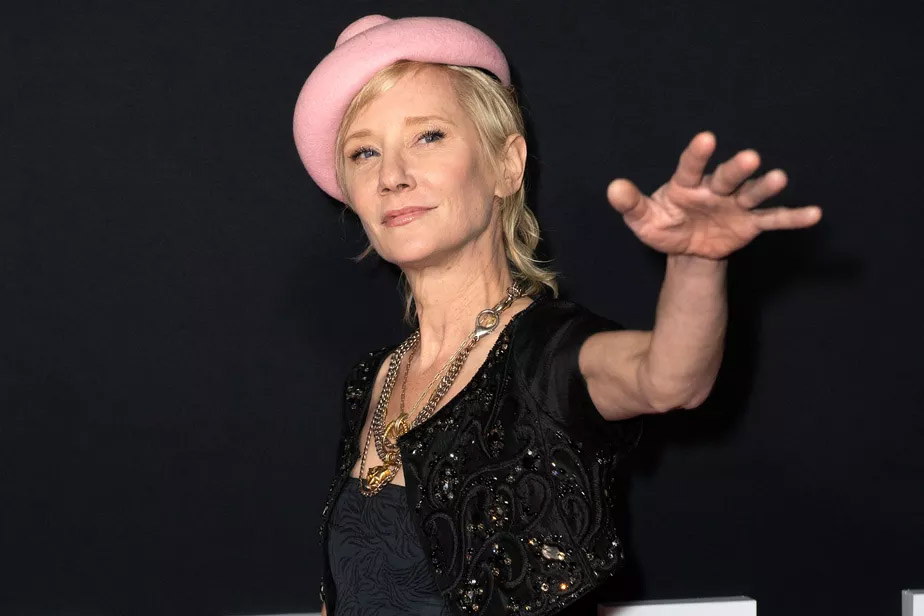Anne Heche: confira tudo o que se sabe sobre o acidente que matou a atriz e incendiou uma casa em Los Angeles