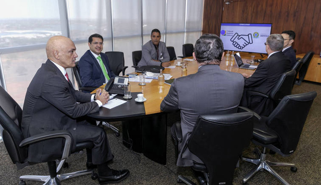 Ministério da Defesa reconheceu o êxito de testes sobre as urnas, diz TSE