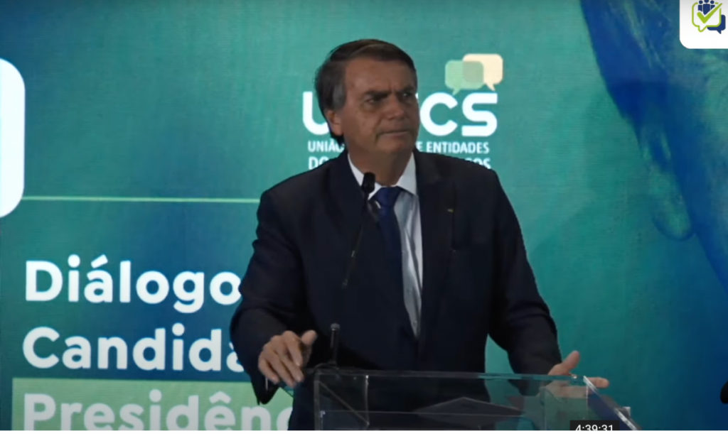 ‘Vocês têm que parar de se vitimizar’, diz Bolsonaro após negar ataque a Vera Magalhães