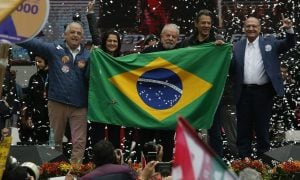 Em SP, Lula manda recado a Bolsonaro: ‘Não vamos fazer nada com você, quem vai fazer é o povo’