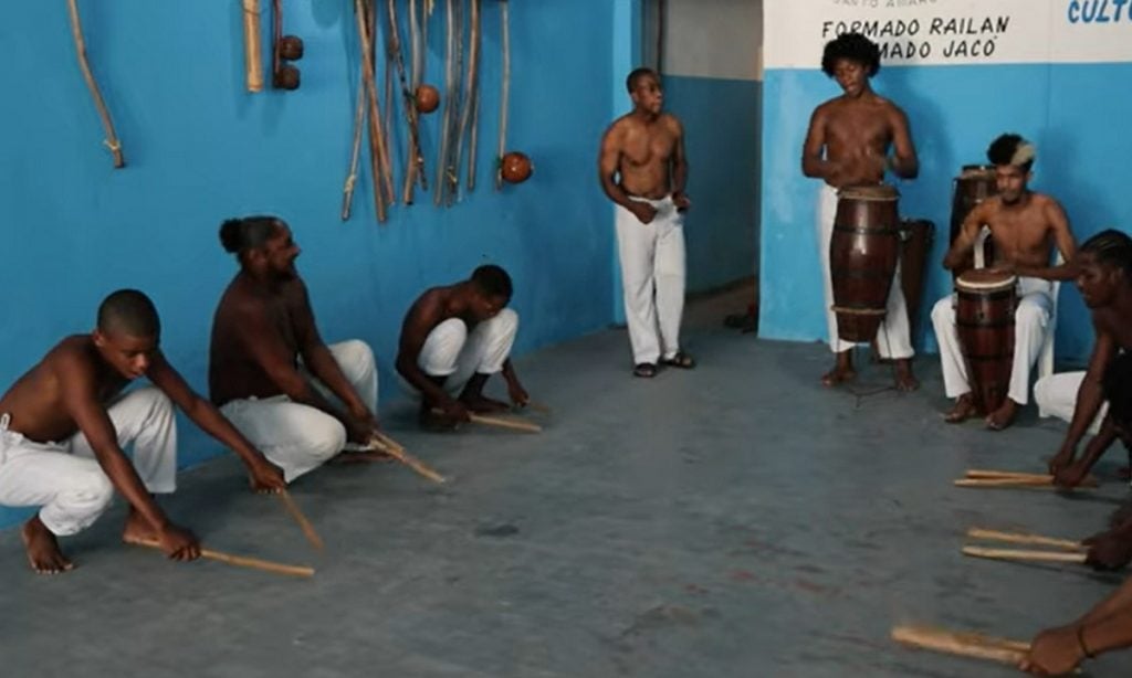 Documentário mostra como a tradição do maculelê se mantém viva