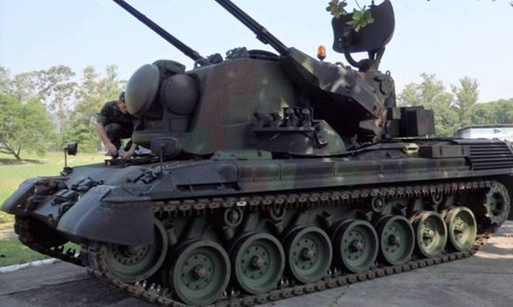 Acidente com blindado deixa militares feridos durante treinamento