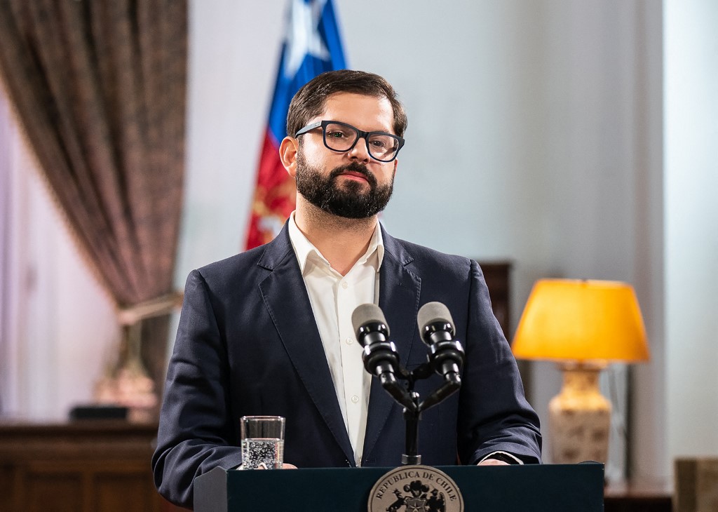 Chile abre novo processo para substituir Constituição de Pinochet