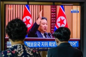 Coreia do Norte permite por lei lançar ataques nucleares preventivos