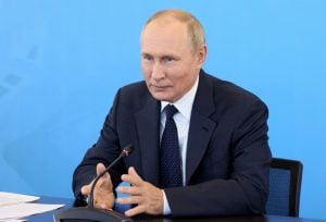Putin assina decreto e Rússia se apropria da usina nuclear de Zaporizhzhia