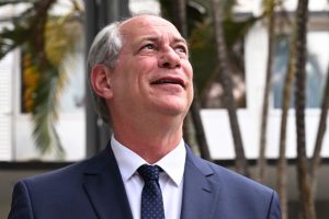 Decisão de Moraes contra tentativa de golpe pode ser histórica ‘se não cair no estrelismo’, diz Ciro