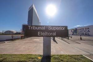 TSE determina que redes sociais removam áudio falso atribuído a Lula sobre Palocci