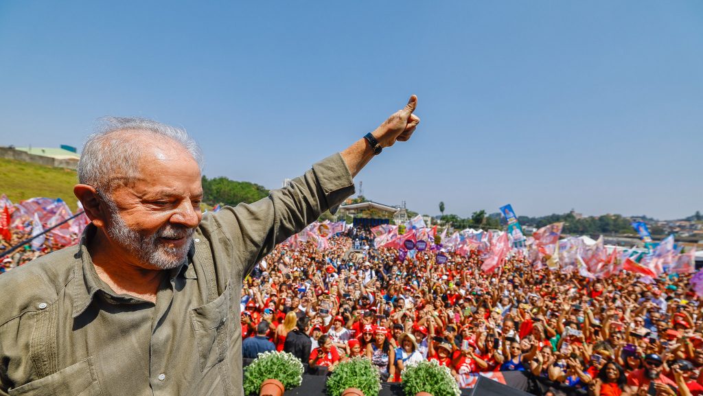 Dois Projetos. Um voto. É Lula! É urgente!