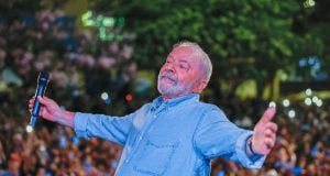 Ex-carcereiro da PF onde Lula ficou detido declara voto no petista: ‘Desprezo pelo governo que está aí’